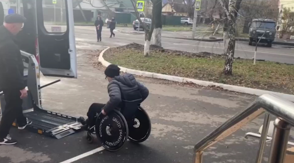 Губернатором был решен вопрос на прямой линии 2024 года о социальном такси