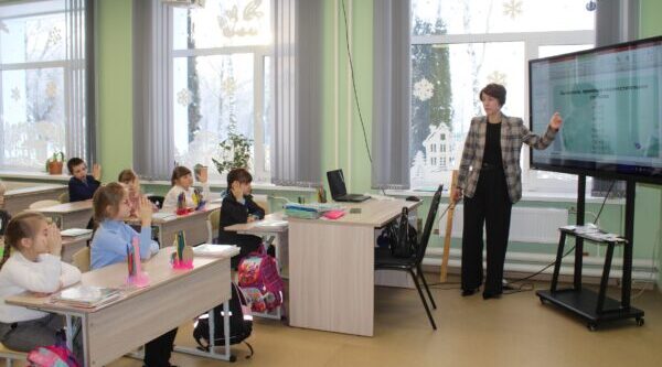 Современное оборудование появилось в Гордеевской школе