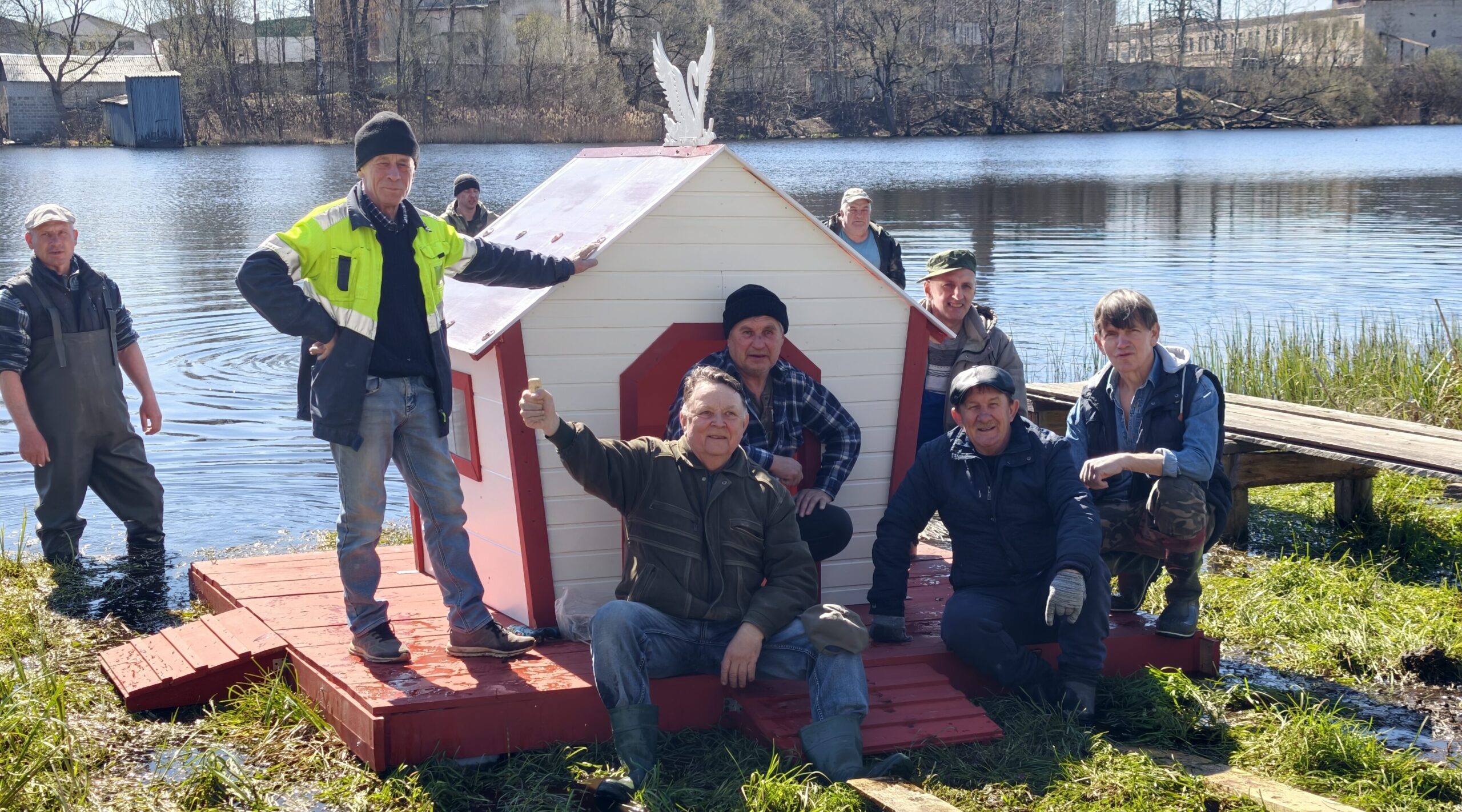 Прекрасные новосёлы в Стари