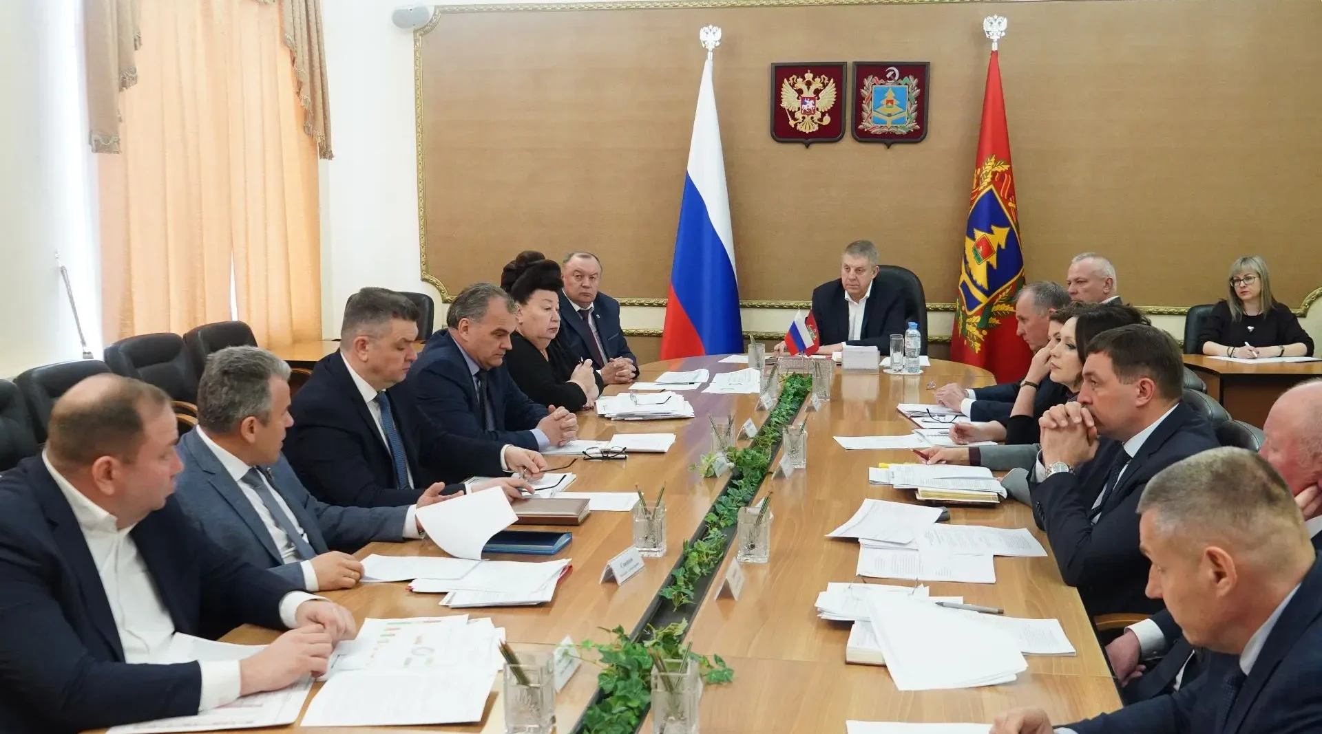 Меры соцподдержки участников СВО обсудили в Брянске