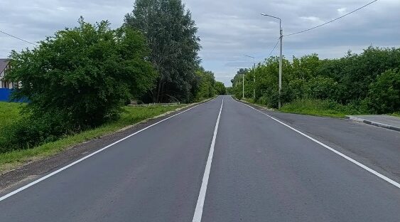 В Севском районе отремонтировали участки дороги Комаричи-Севск