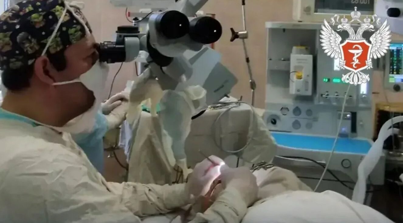 Брянские врачи провели сложную операцию