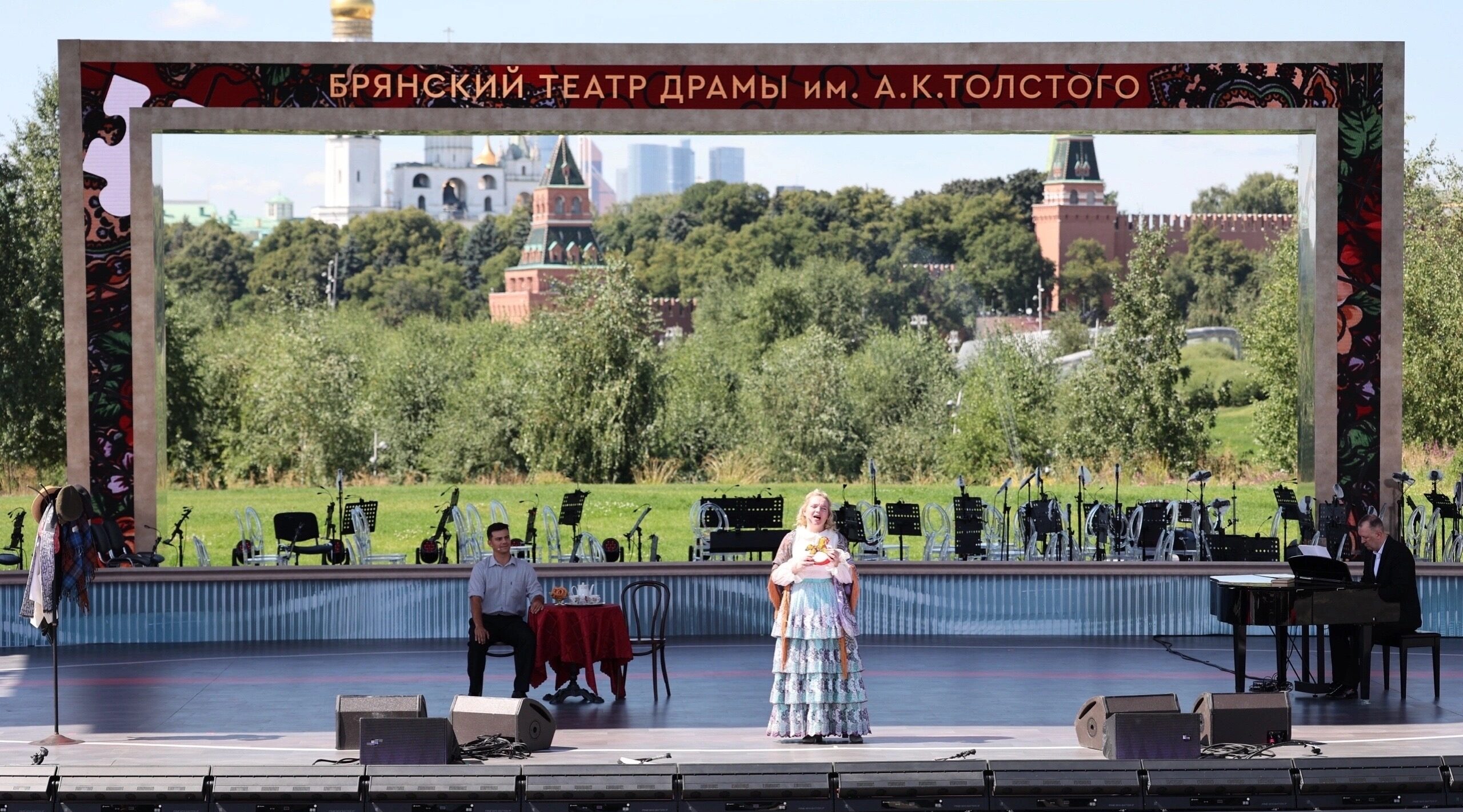Брянские театры представили регион на «Театральной неделе»