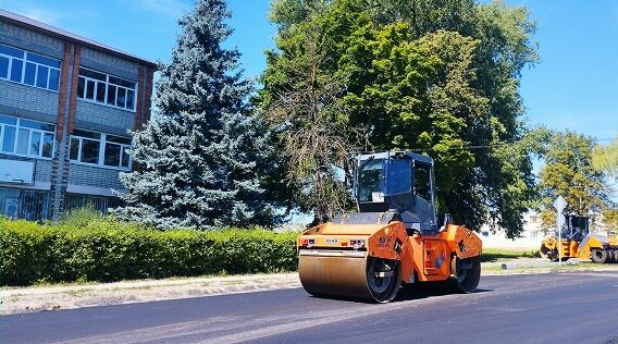 В Выгоничском районе полным ходом идет капремонт автодороги