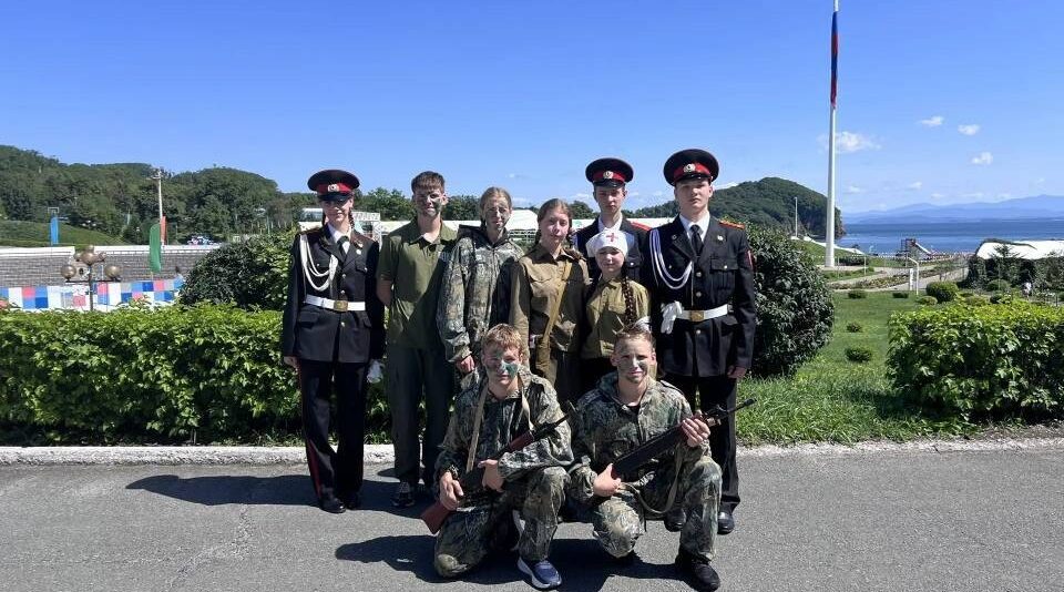 Во всероссийской смене «Служить России» участвуют брянские кадеты
