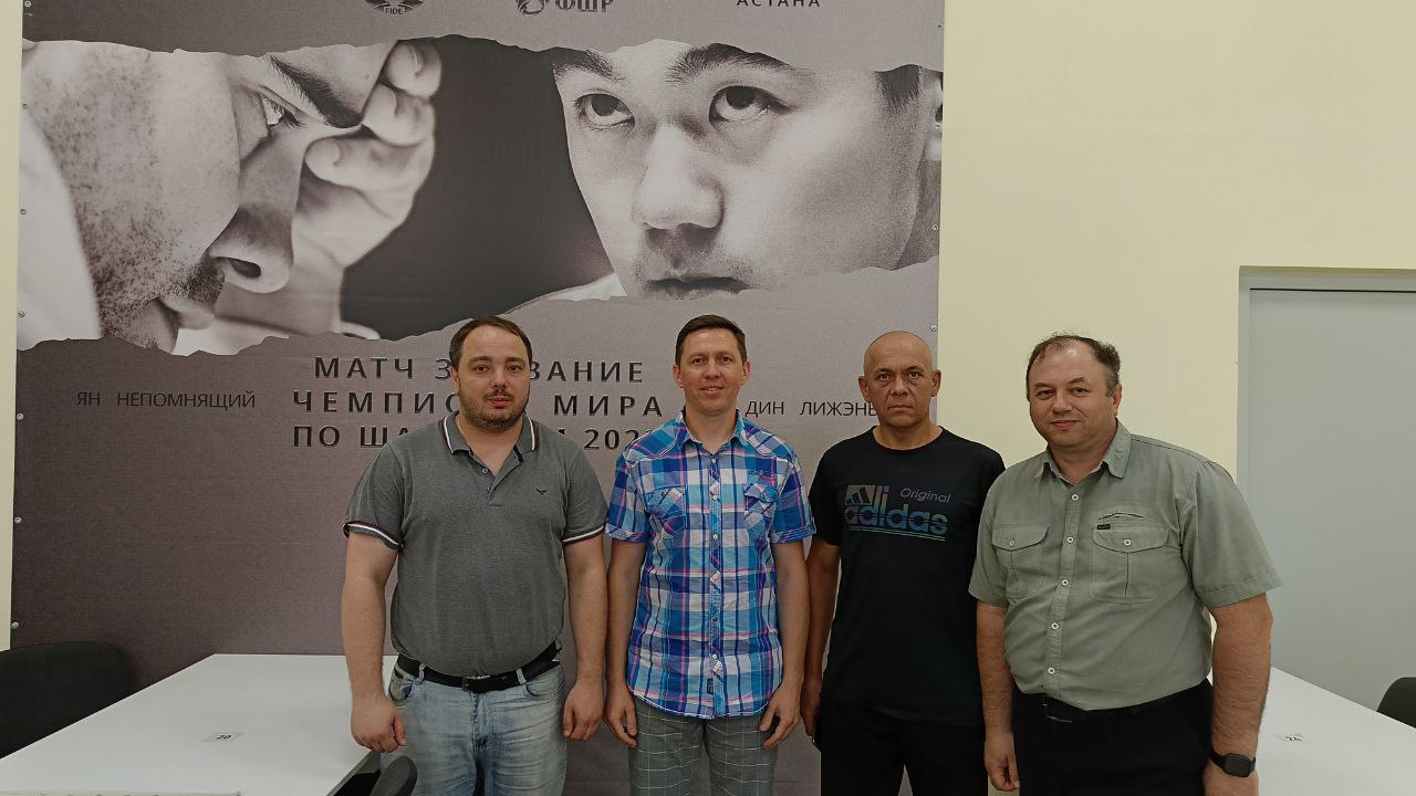 В Брянске сотрудники дятьковского «АЙТИ- Куба»  встретились с Председателем Федерации шахмат Валерием Терещенко 