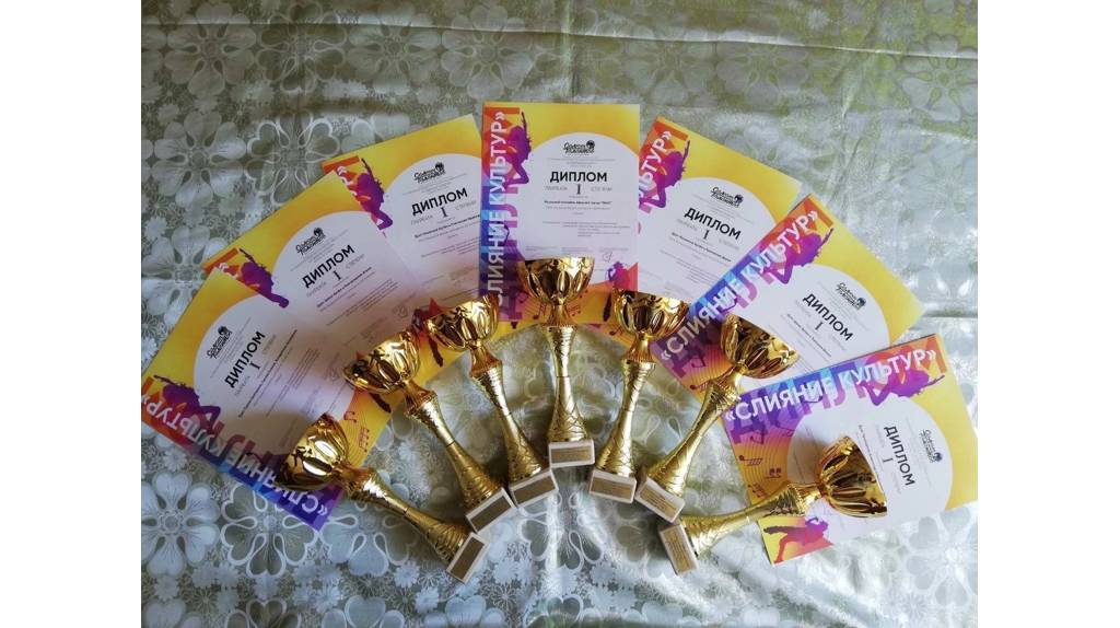 Брянский ансамбль бального танца «ТАИС» привез награды из Казани