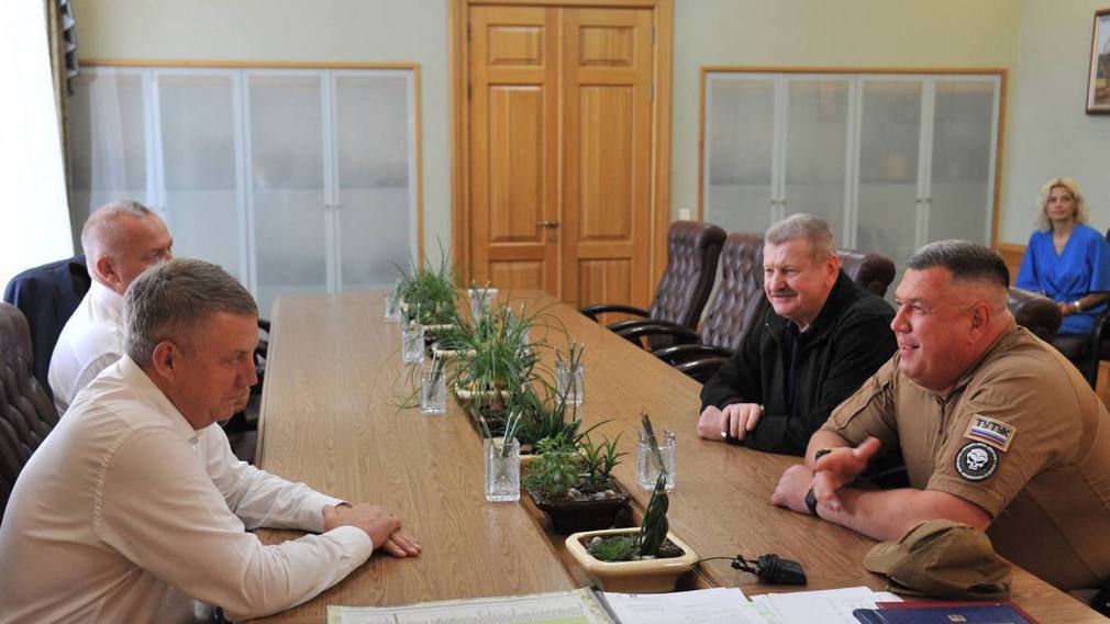 Заместитель министра строительства и ЖКХ РФ Валерий Леонов посетил Брянск