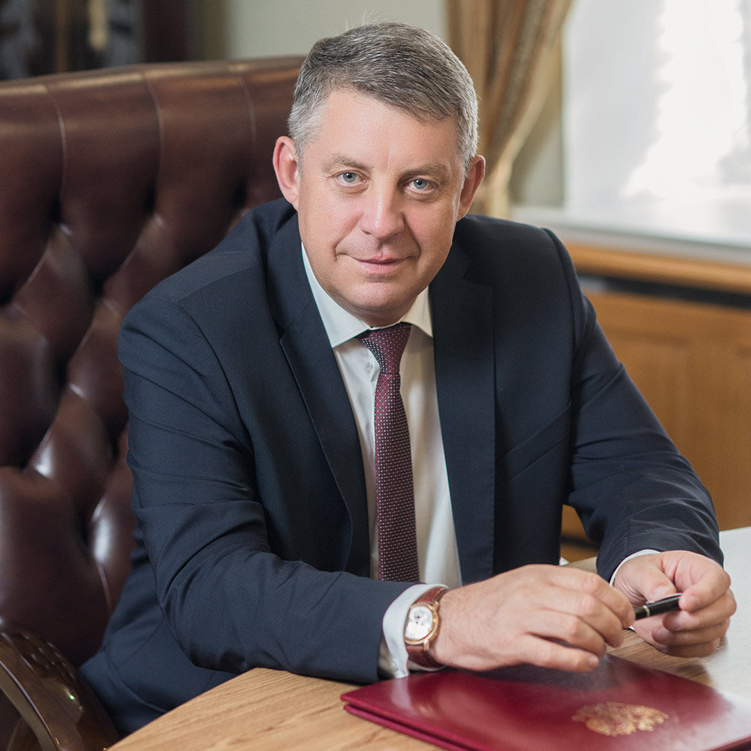 Александр Богомаз доложил Президенту Владимиру Путину о ситуации и работе ПВО на Брянщине