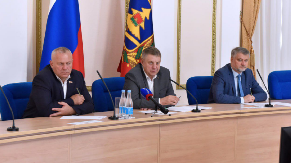 В Брянске на заседании инвестиционного совета рассмотрели три проекта