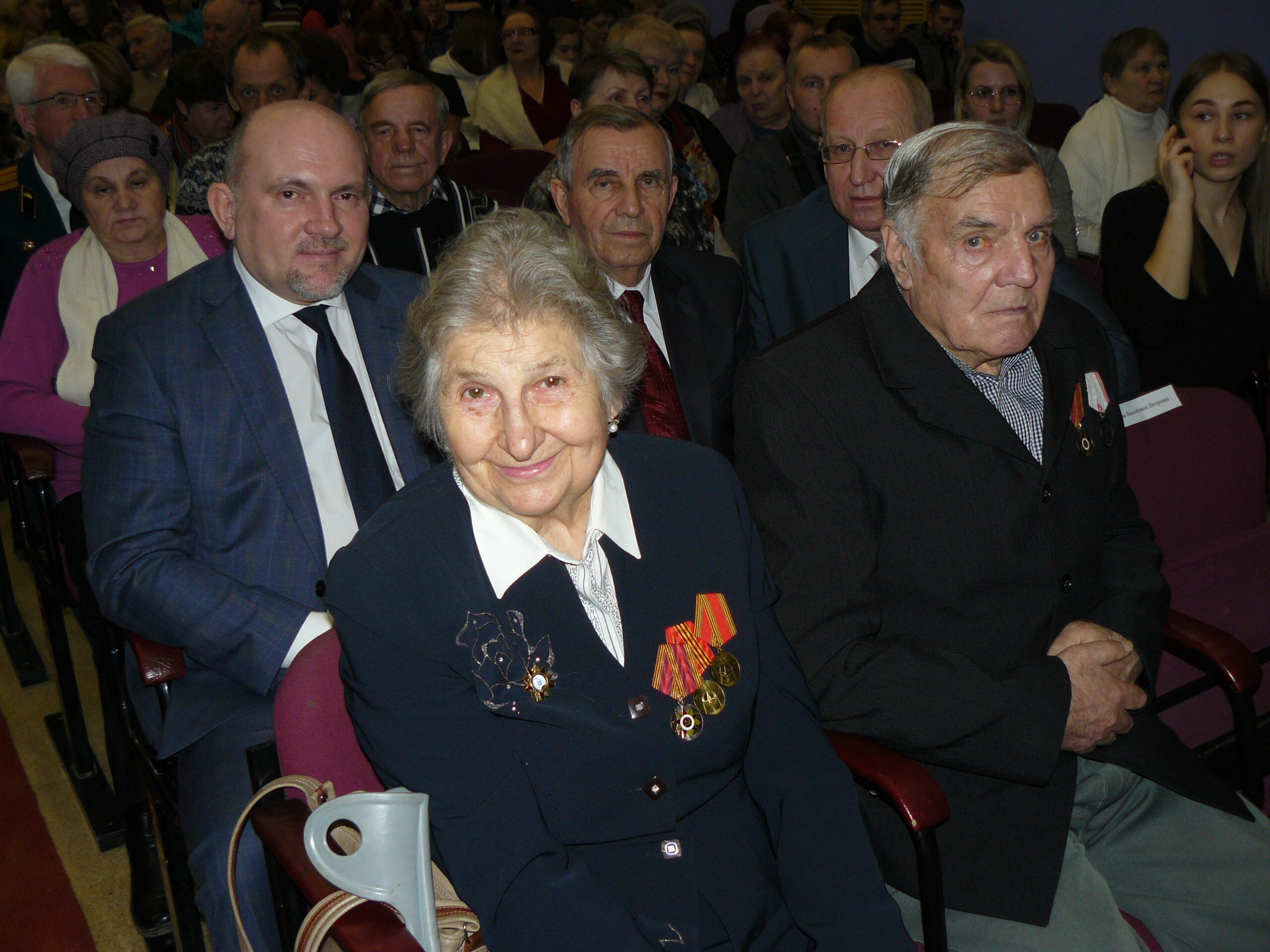 Дятьковская районная больница имени В.А.Понизова отмечает вклад старшего поколения в развитие страны