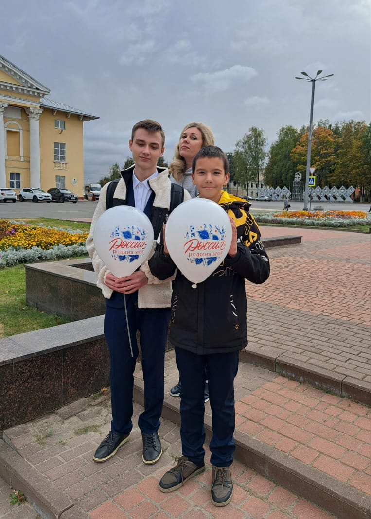 В Дятькове прошла акция «Вместе и навсегда»