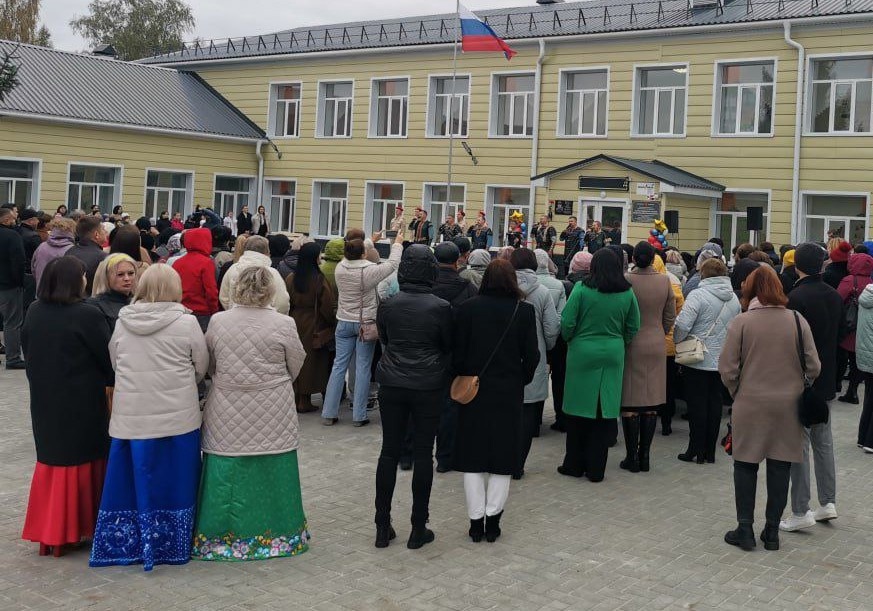 На Брянщине, после капремонта открыли Остроглядовскую школу в Стародубском районе