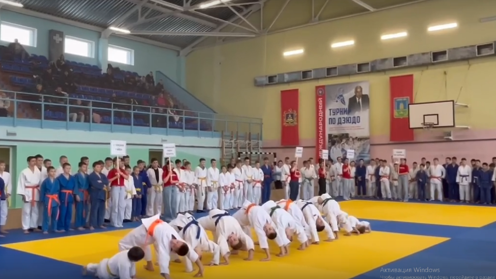 XIII Международный турнир по дзюдо стартовал в Брянском районе