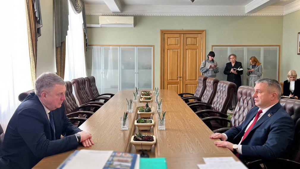 В Брянскую область прибыл председатель Гомельского облисполкома Иван Крупко