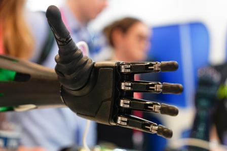 Форум будущих технологий: от бионических протезов до новых материалов