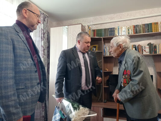 Новозыбковским ветеранам вручают медаль «80 лет Победы в Великой Отечественной войне 1941-1945 гг.»