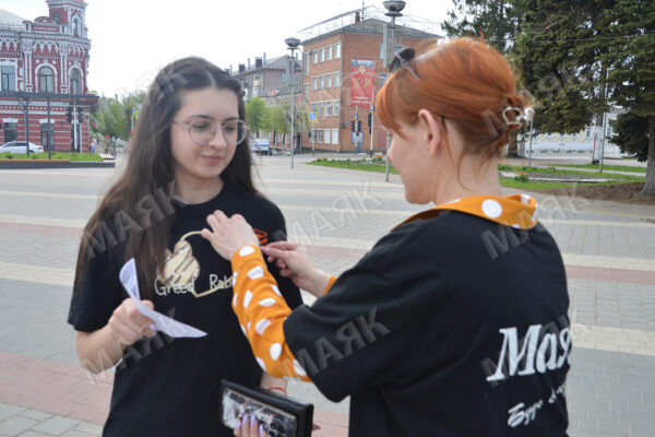 Георгиевская ленточка шагает по Брянской области