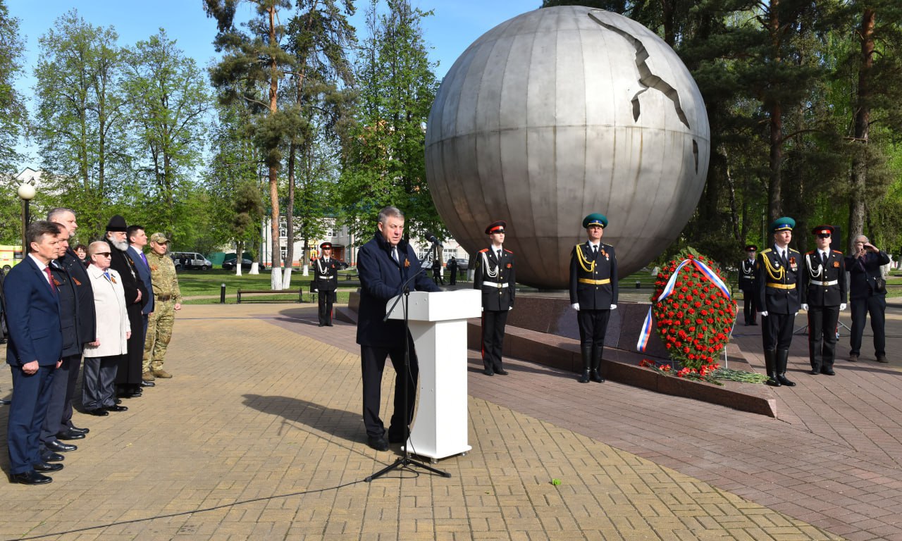 На Брянщине вспоминают всех, кто отдал свои жизни, защищая нас от последствий ядерной катастрофы