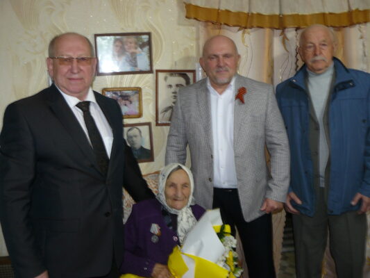 У нас появились новые Почётные граждане