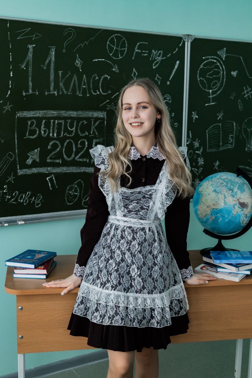 Екатерина Лукьянова из Ивота сдала ЕГЭ по обществознанию на 100 баллов