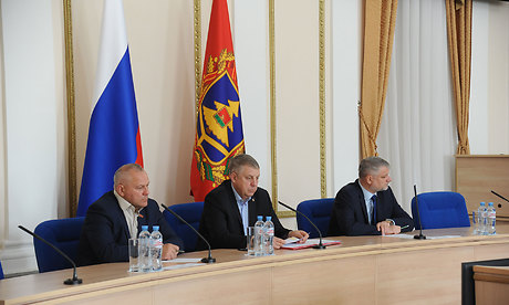 Под председательством Александра Богомаза прошло оперативное совещание  о лесохозяйственной деятельности