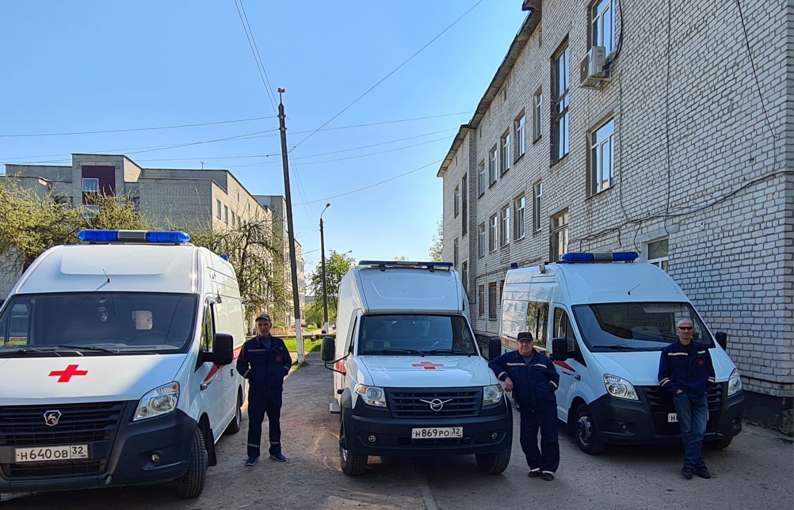 От водителей скорой медицинской помощи Дятьковского района зависит своевременное прибытие медработников на вызов