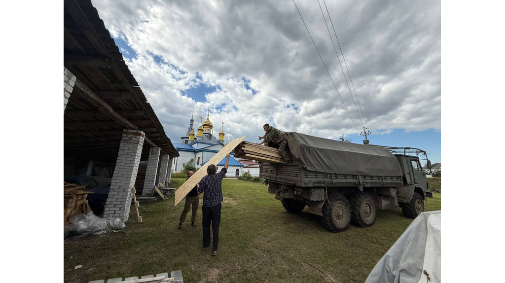 Брянские прихожане собрали очередную партию гуманитарной помощи бойцам СВО