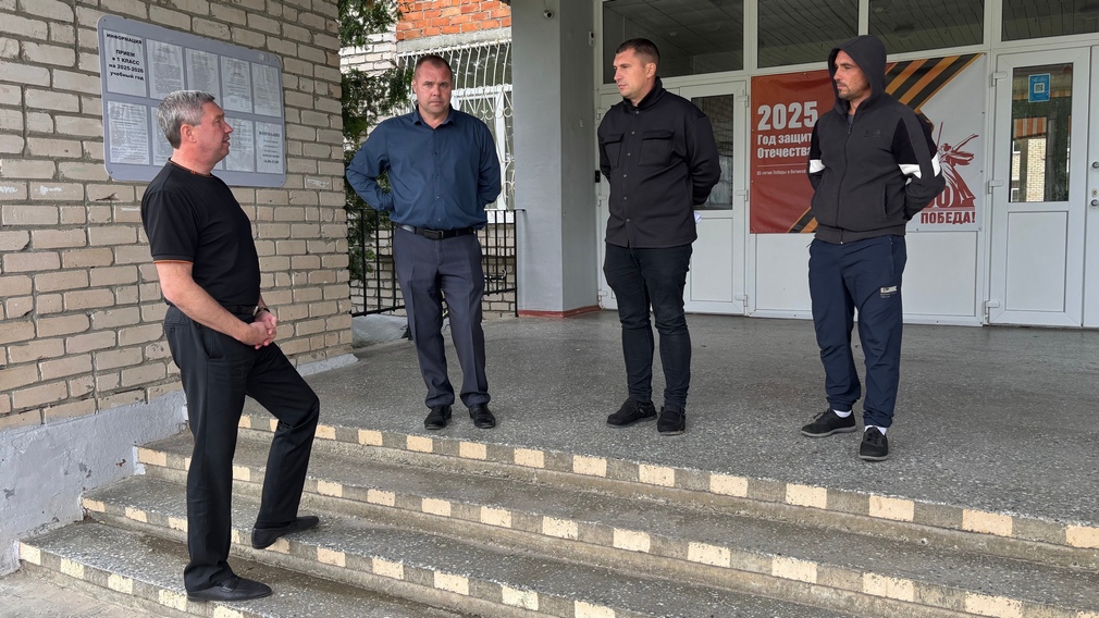 На Брянщине, в городе Клинцы планируют капитально отремонтировать школы имени А.Г.Карлова