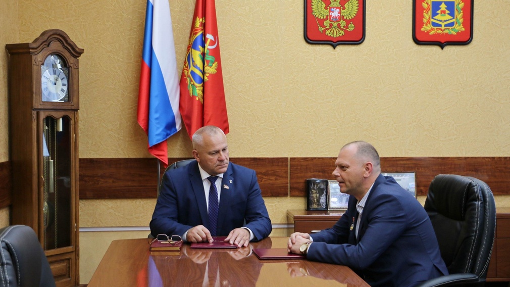 Председатель Брянской областной Думы  провел встречу с начальником Брянского ЛО МВД России
