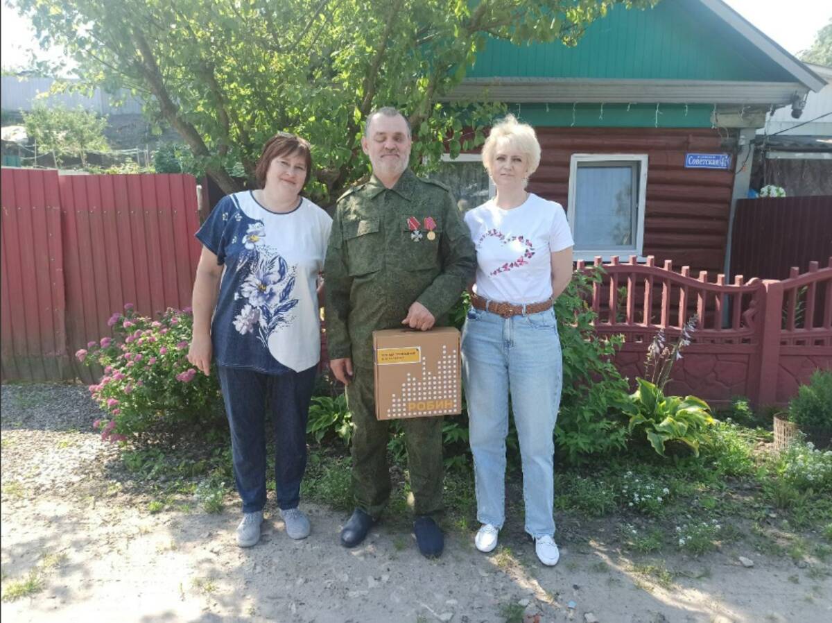 Брянский фонд «Защитники Отечества» помог бойцу СВО получить умную трость, адаптировать жилье