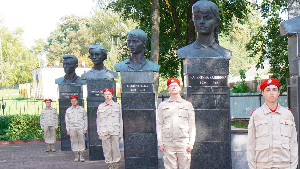 Глава Брянщины побывал в Навлинском районе, родине семи Героев СССР