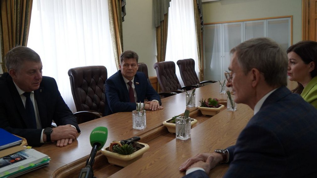 Члено Центральной избирательной комиссии РФ Николай Левичев приехал на Брянщину