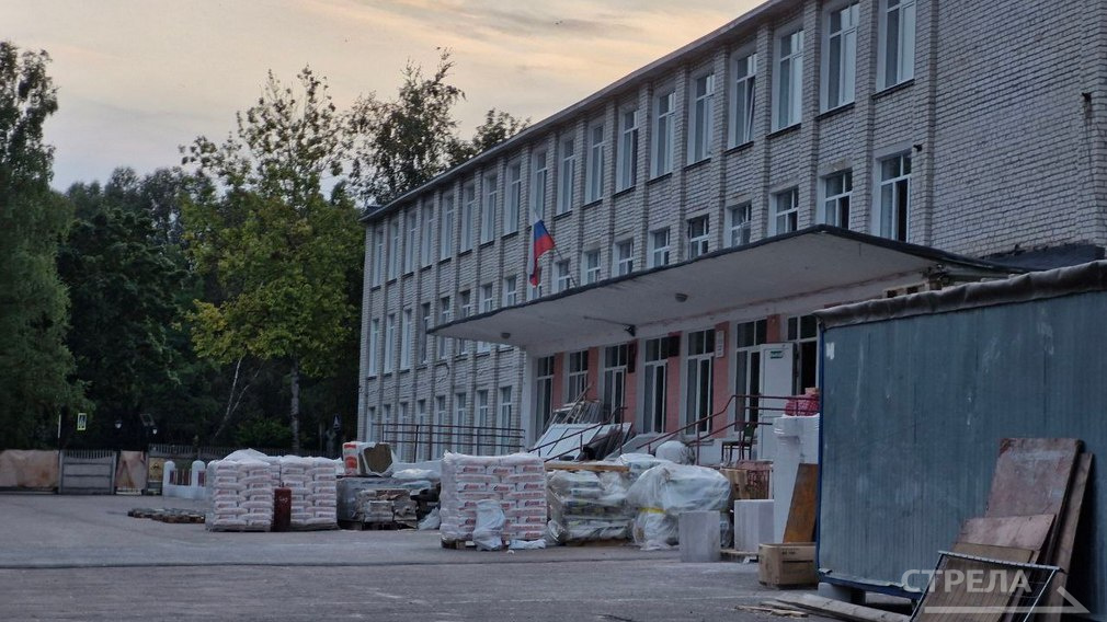 В Фокинской школе №2 капитальный ремонт в самом разгаре