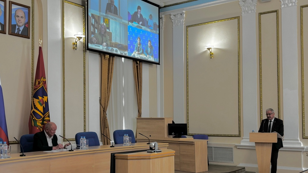 В Брянской области прошла видеоконференция по вопросу уборки урожая и сева озимых