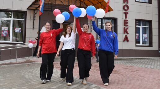 В Клетне в библиотеке отремонтировали внутренние помещения на двух этажах