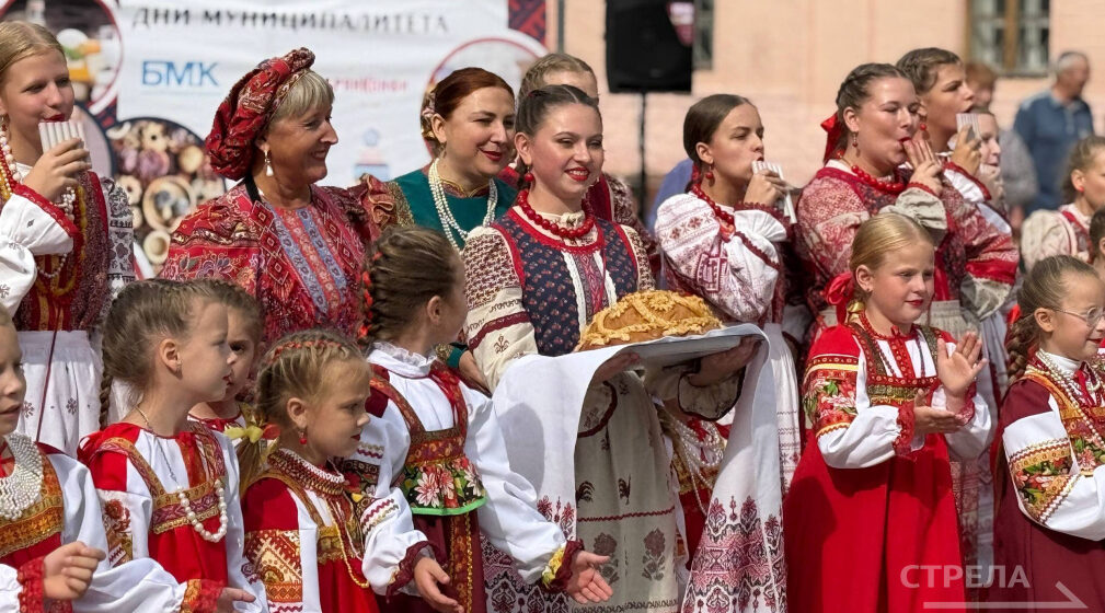 На бульваре Гагарина свои достижения представили предприятия областного центра