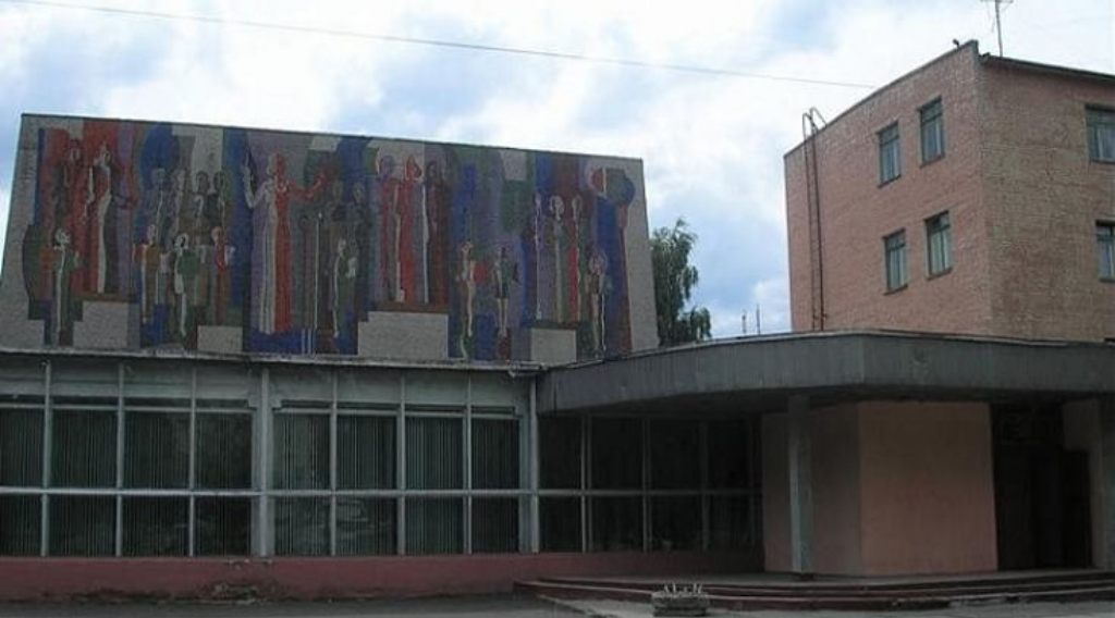 В Брянске ремонтируют колледжа искусств