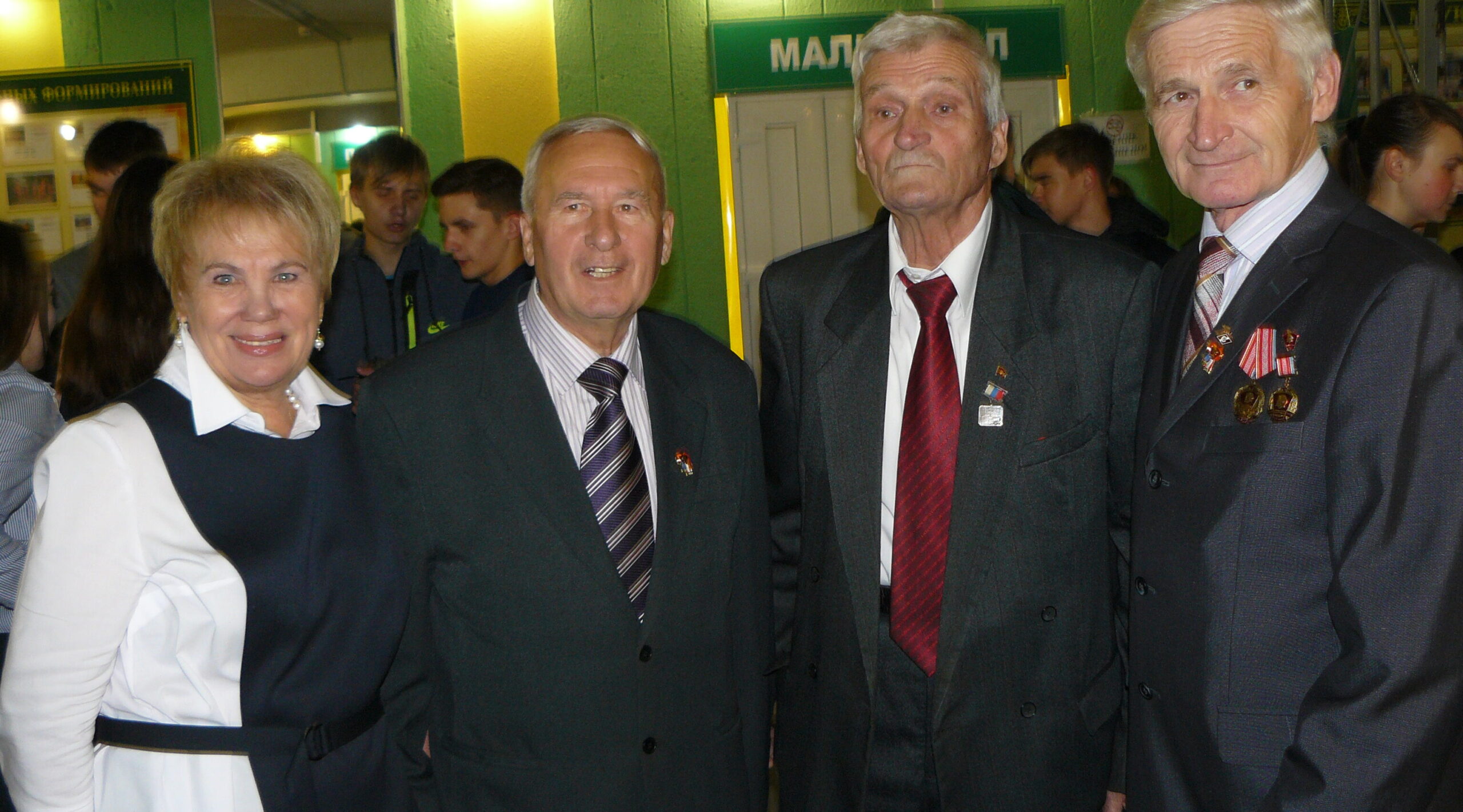 Комсомол и нынешняя молодежь!