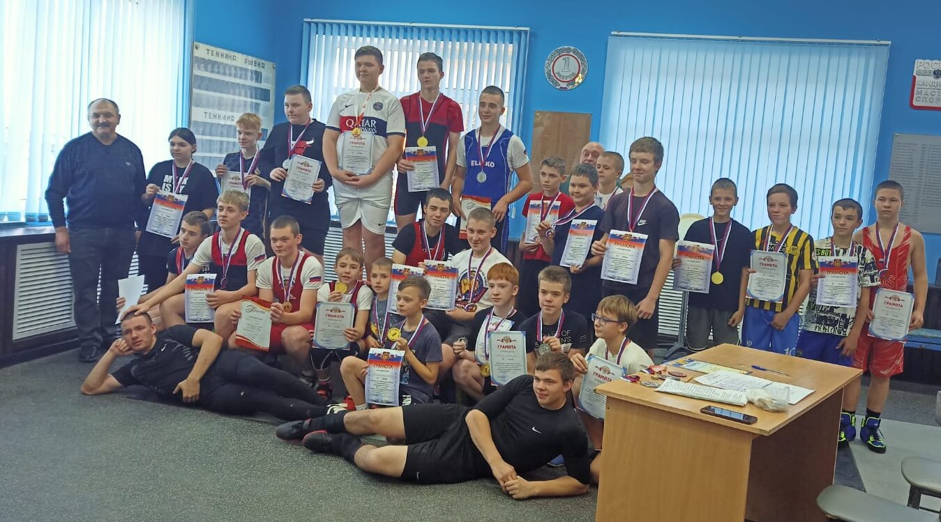 В Доме спорта » Электрон» прошло первенство Дятьковского района по тяжёлой атлетике