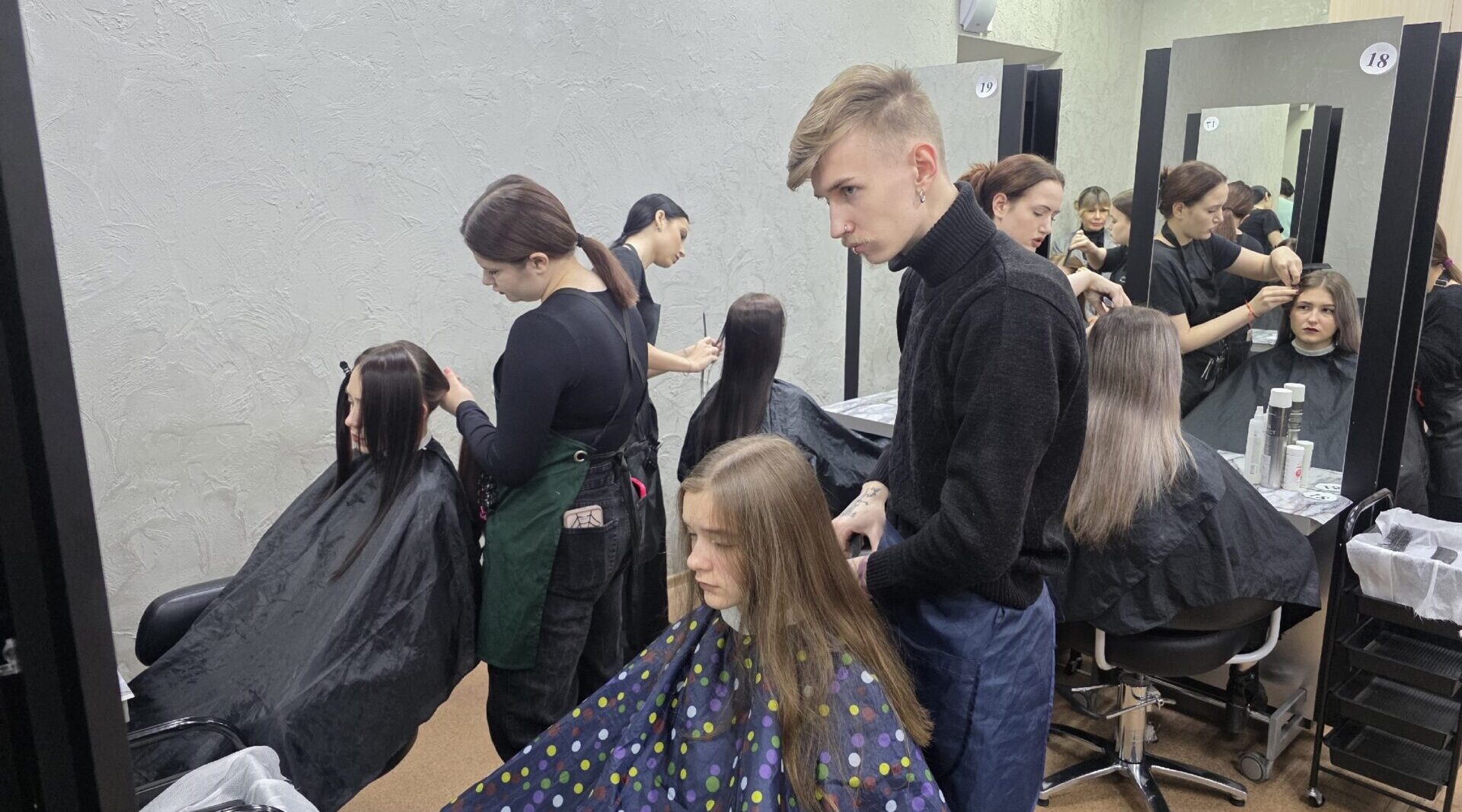 Олимпиада по парикмахерскому искусству