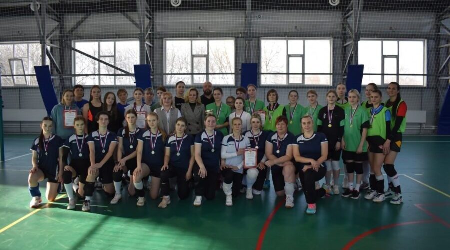 В Жирятино прошёл турнир по волейболу