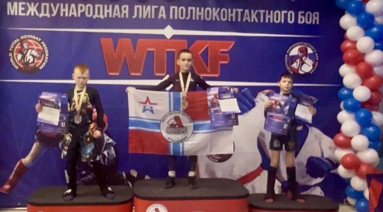 Серебро соревнований по ММА завоевал Иван Чичиканов