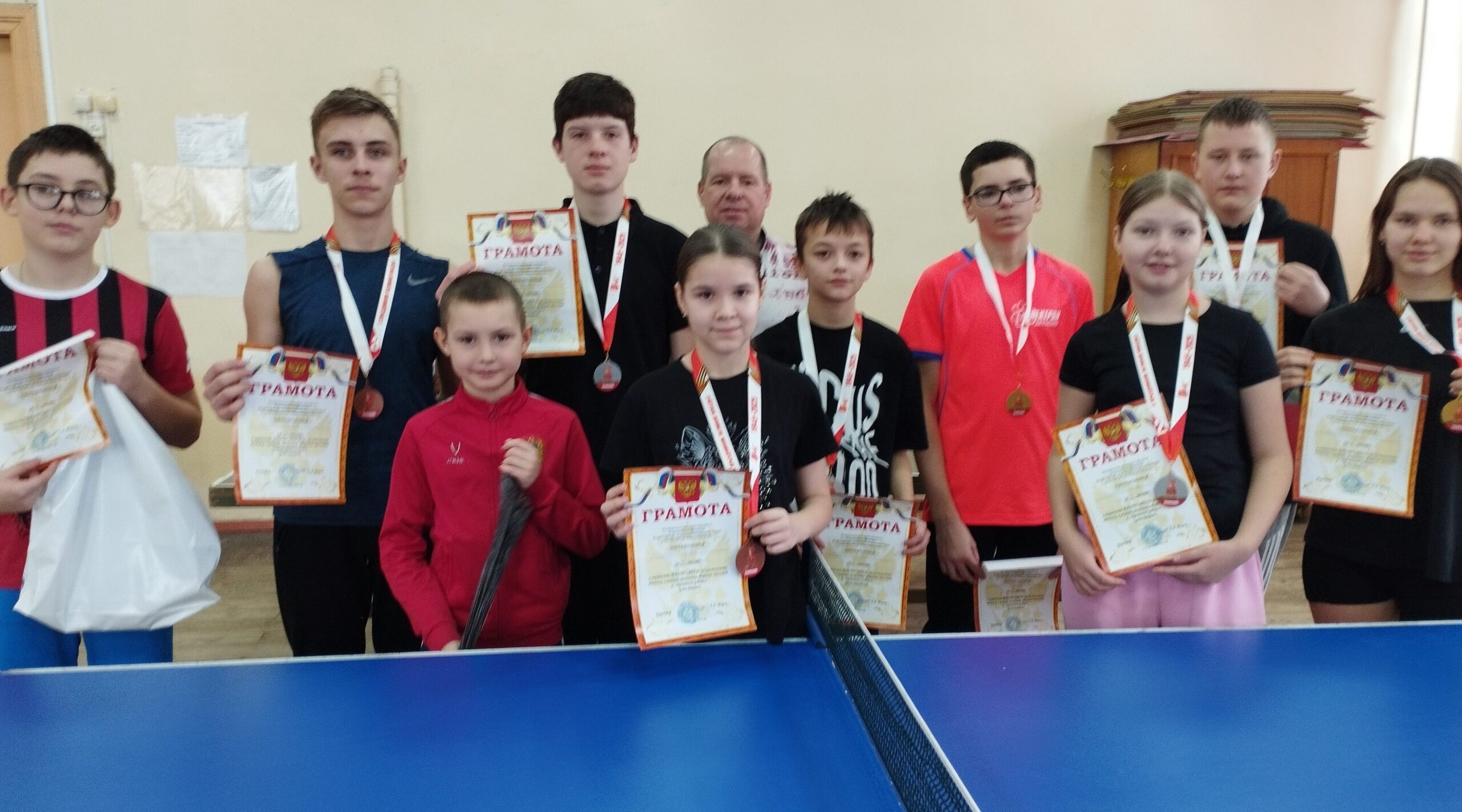 Турнир по настольному теннису в Дятьково