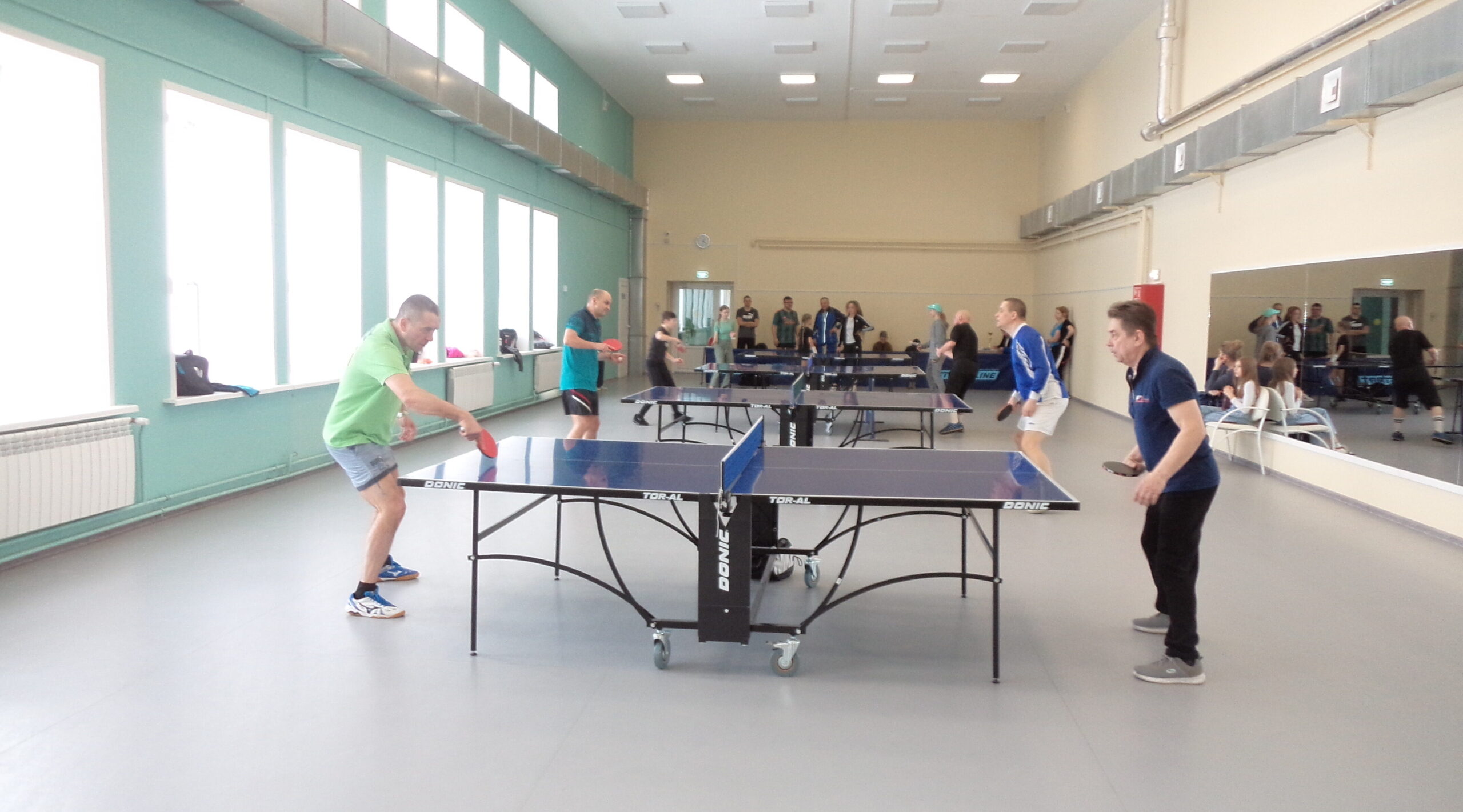 Городской турнир по настольному теннису.