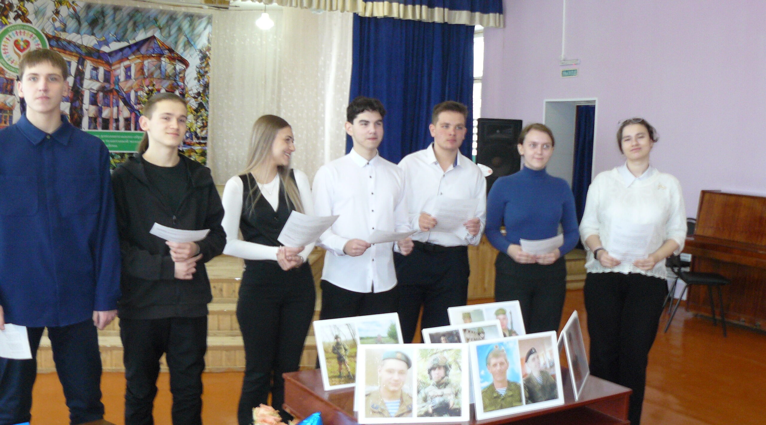 В Дятьковской центральной библиотеке прошла литературная встреча школьников и поэта