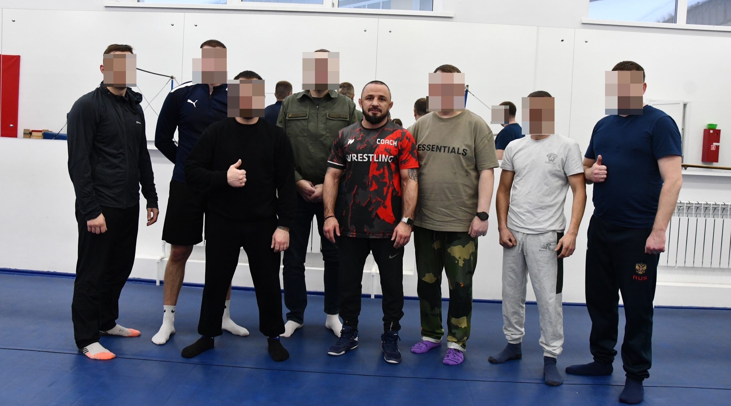 В Брянске прошла зарядка с мастером спорта России