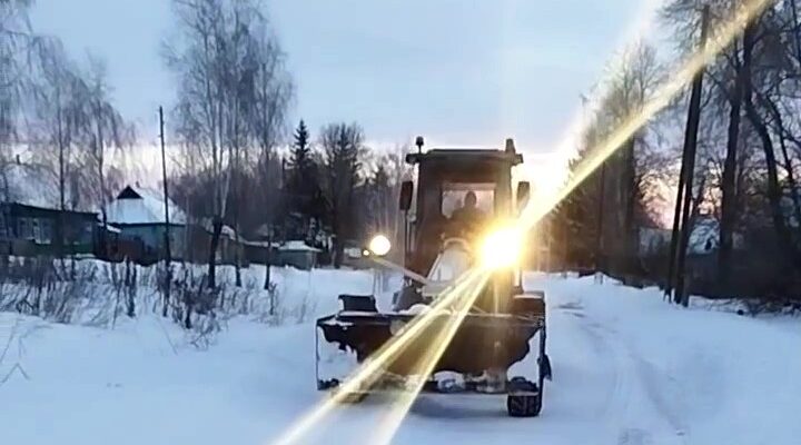 В Брянской области продолжается очистка дорог