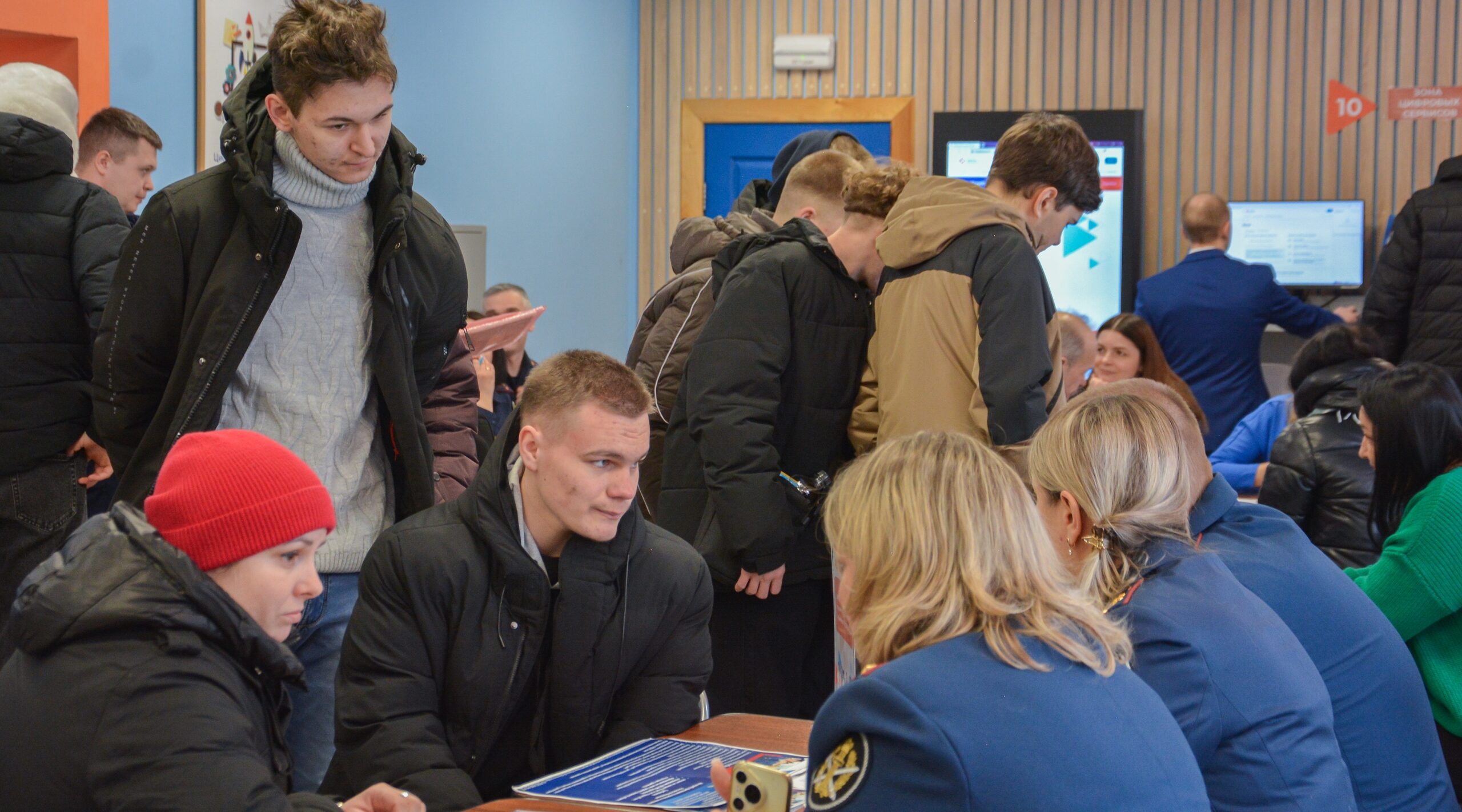 В Брянске состоялась ярмарка вакансий