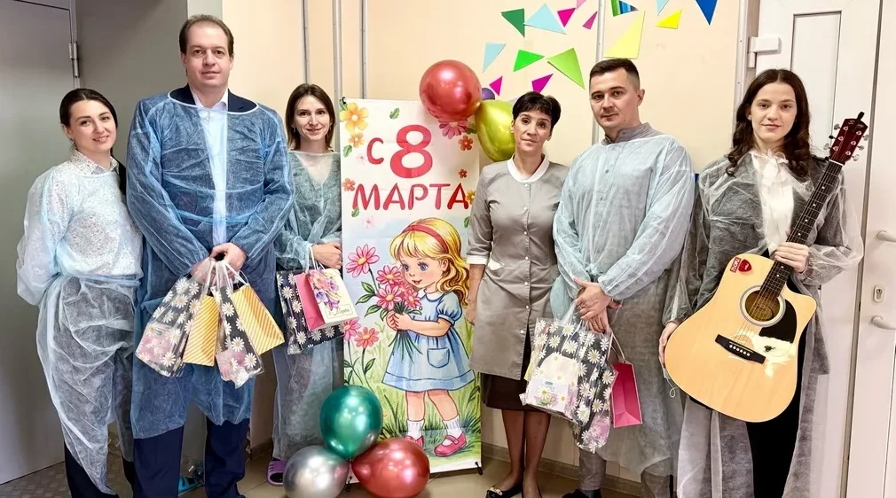 Мам тяжелобольных детей поздравил Брянский фонд «Ванечка»